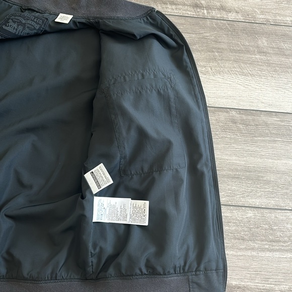 Levi Black windbreaker jacket - Picture 4 of 4